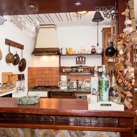 Olka-makarska By Guide Vila *
