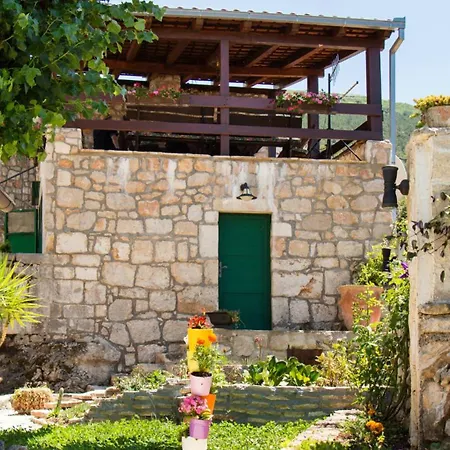 Vila Olka-makarska By Guide