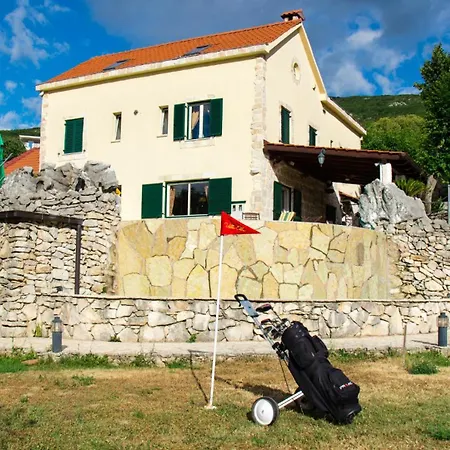 Olka-makarska By Guide